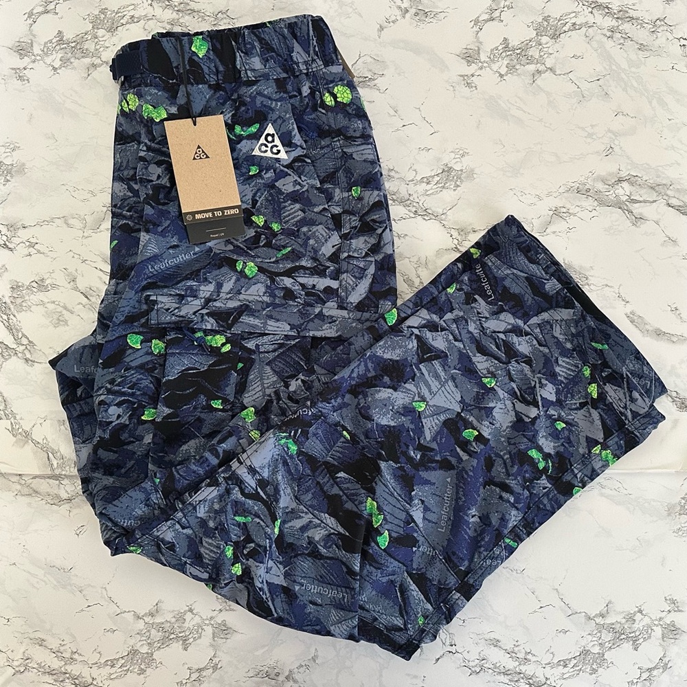 Nike ACG Smith Summit Hiking Cargo Trail UV Repel Jogger Pants Men’s Size Medium